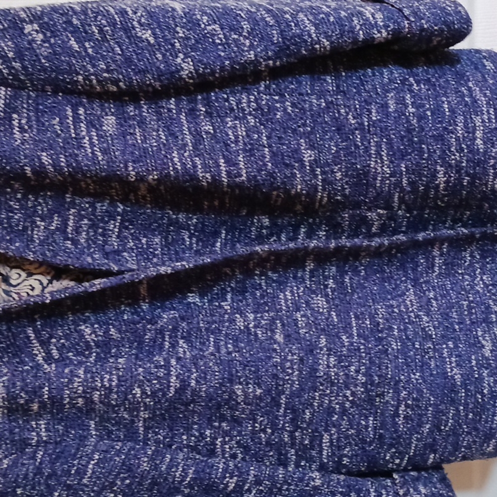 Kasper Indigo blue boucled wool jacket with small white speckled pattern.